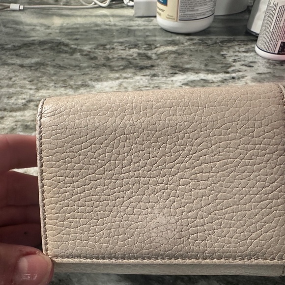 EGA GUCCI GG Marmont Quilted Leather Bifold Wallet Ivory - Picture 4 of 12